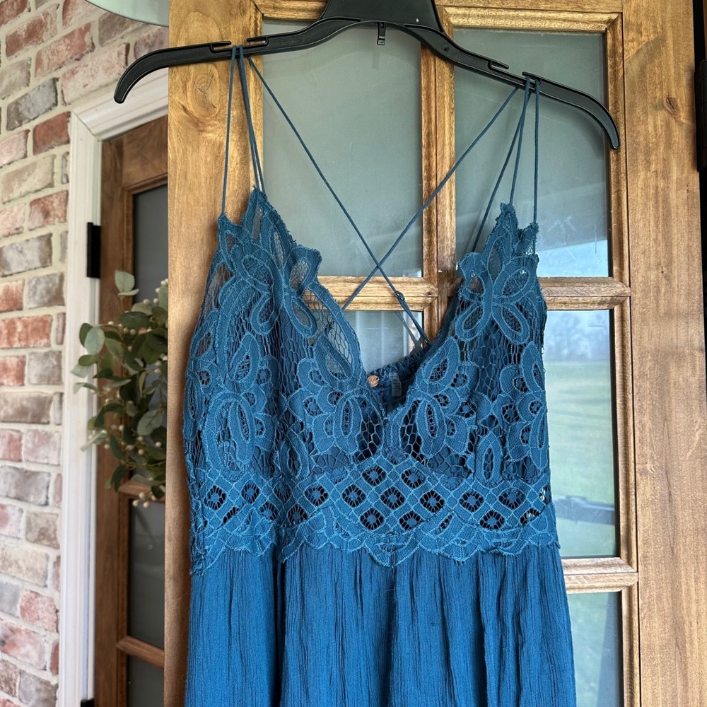 Free People FP One Maxi Dress Womens Medium Teal Blue Lace Boho Ruffle Hem - Picture 2 of 16